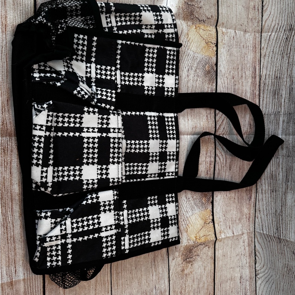 Thirty-One Black and White Tote with Classic Plaid Design